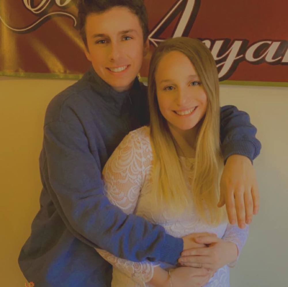 Meet your Posher, Aryana